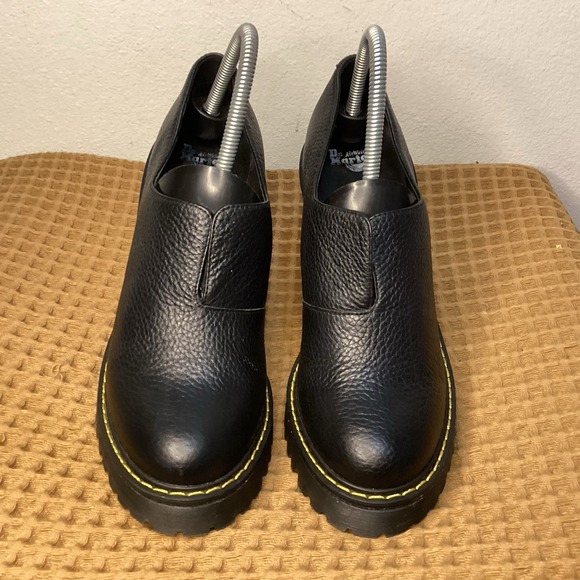 DR DOC MARTENS 'Cordelia' Womens Sz 9 Retro Smooth Black Pebbled Leather Heels - Picture 3 of 7